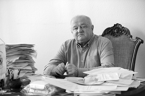 Tőkéczki László